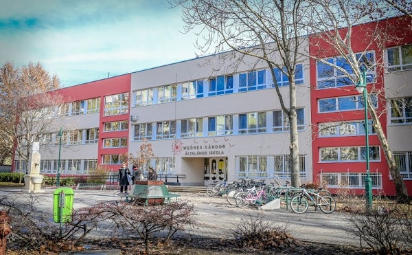 Két általános iskola újult meg Szegeden - kép: szegedvaros.hu