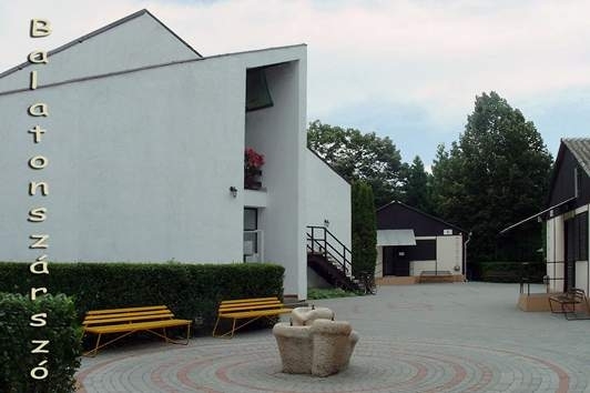 Kirándulások és erdei iskola &ndash; közel 600 vendég Balatonszárszón 
