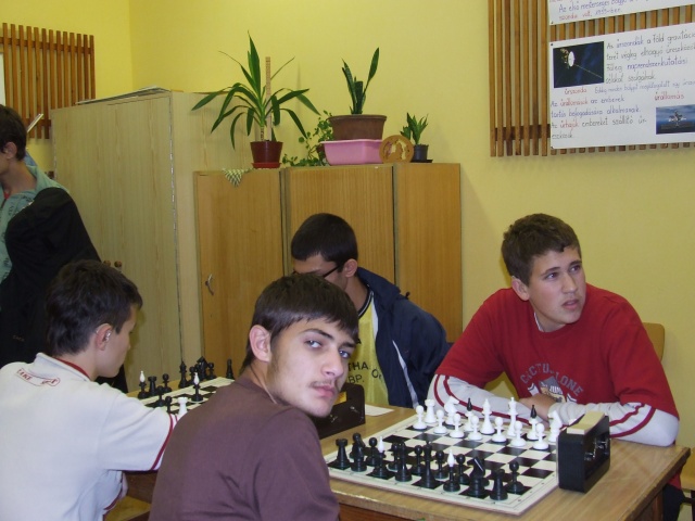 sakk_091126_1_912_20091126115853_95.JPG