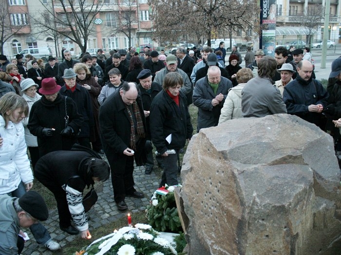 A kommunizmus áldozataira emlékeznek 