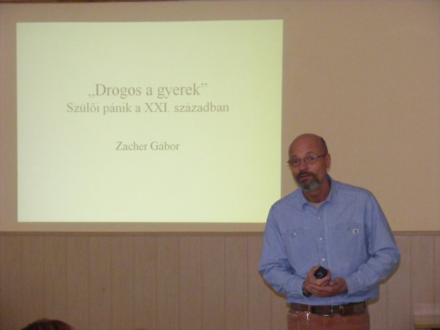zacher_100212_1_449_20100212111112_902.JPG