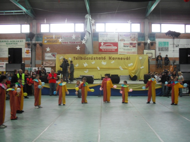 5_varosi_farsang_889_20100318101751_168.jpg