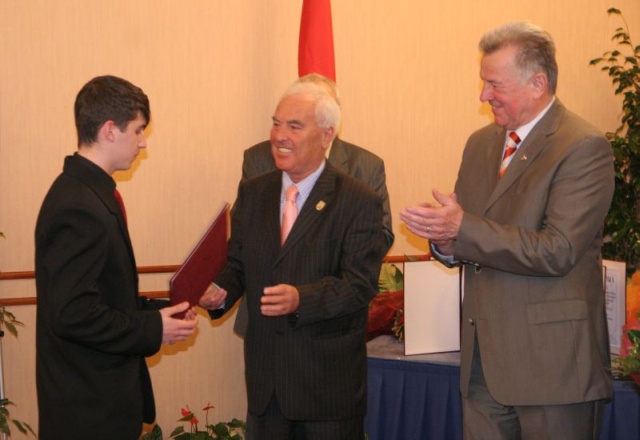 biatovszki_mate_4_281_20100323111940_484.jpg