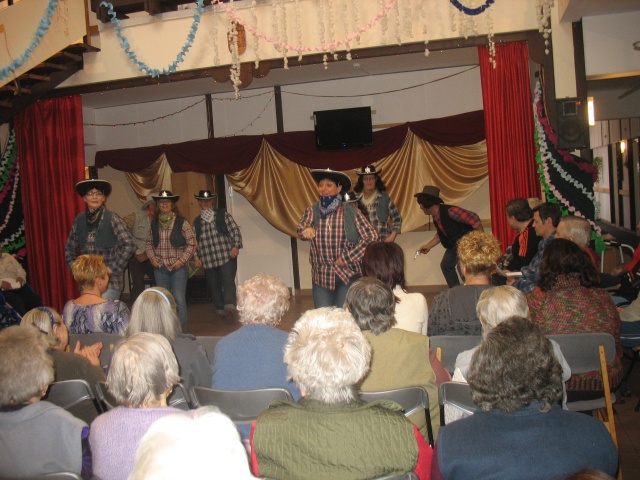 farsangi_kepek_016_497_20100318104851_677.jpg