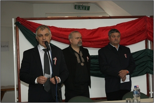 szablya100313_10_392_20100316154646_324.JPG