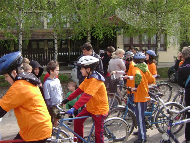 kerekpar_032_364_20100429155129_215.jpg