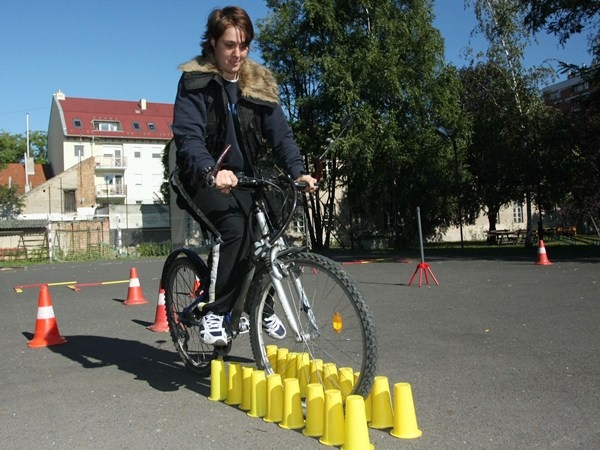 kerekpar_100930_1_269_2010100193800_358.JPG
