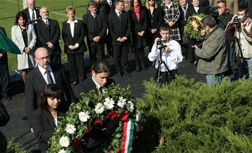 Az Aradi vértanúkra emlékeztek a Csongrád megyeiek is