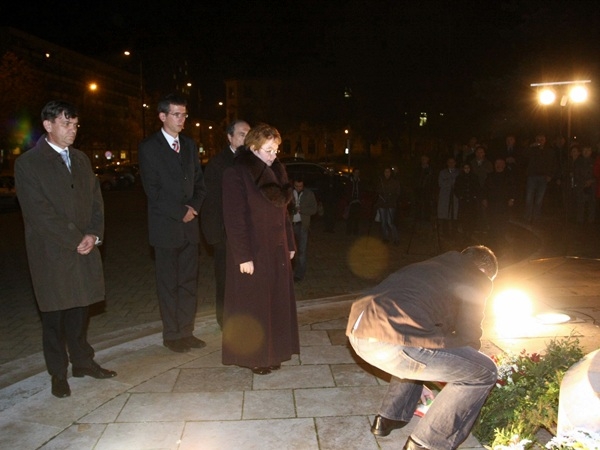 Az &rsquo;56-os forradalom hőseire emlékeztek 