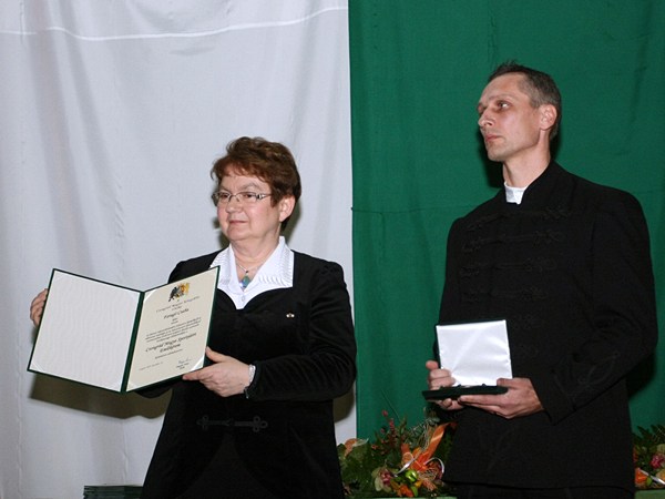 Évzáró közgyűlés díjátadással 09_997_2010121494427_314.jpg