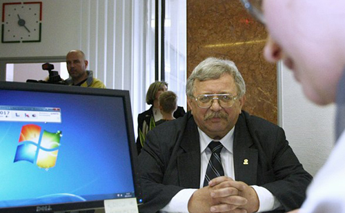 Az állampolgársági kérelmet március 15-től a kormányablakoknál is lehet igényelni Az állampolgársági kérelmet március 15-től a kormányablakoknál is lehet igényelni