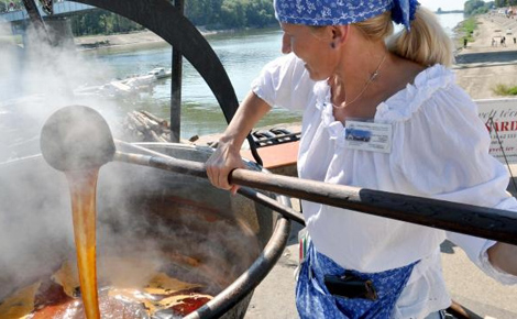 Fesztivál fesztivál hátán Szegeden az elkövetkező időszakban