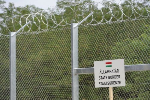 Gyakorivá vált a határzár megrongálása a szerb-magyar határon