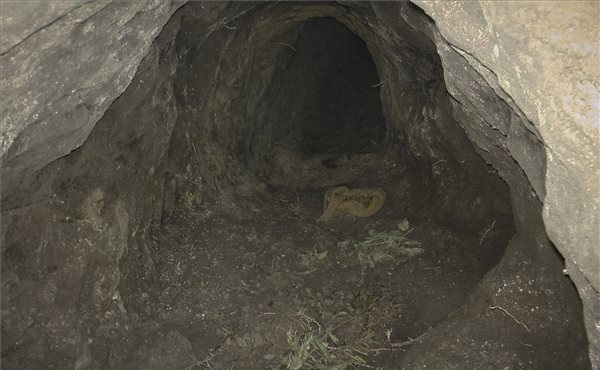 A szerb-magyar határ alatt átvezető alagutakat számoltak föl a rendőrök