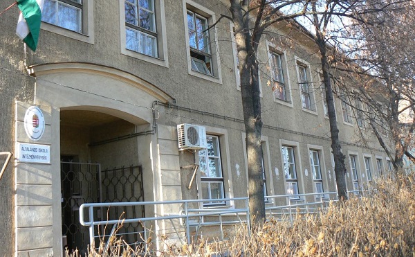 Új szinttel bővítették a hódmezővásárhelyi Aranyossy-iskolát