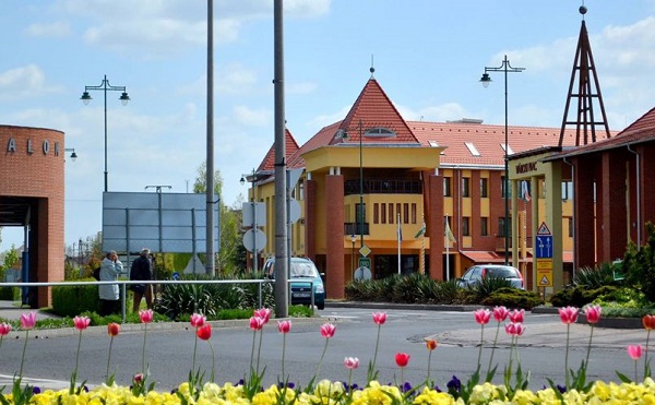 Mórahalom 30 éve város