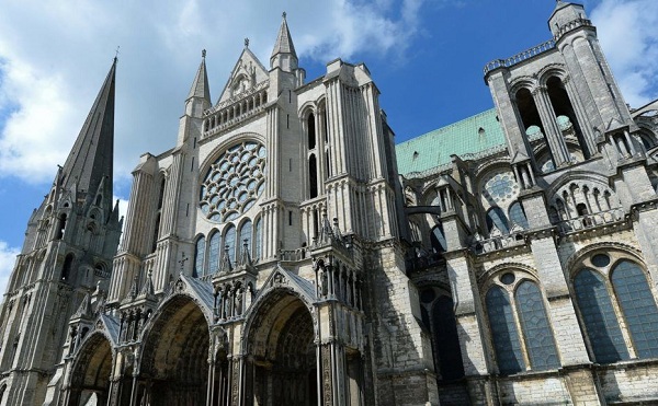 Szeged tízezer eurót ajánl föl a Notre-Dame újjáépítésére, emellett adománygyűjtést is indít