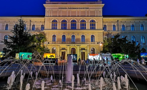 Fejlesztések várhatók a Szegedi Tudományegyetemen az új partnerségnek köszönhetően