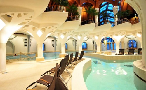 10 milliárd forintból bővítik a makói fürdőt 